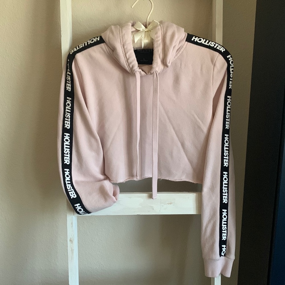 Crop hoodie 🤍